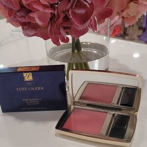 🆕️ Estee Lauder Blush 220 Pink Kiss